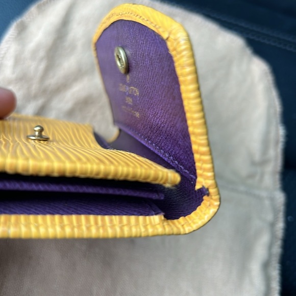 Louis Vuitton Rosalie Wallet - Picture 14 of 14